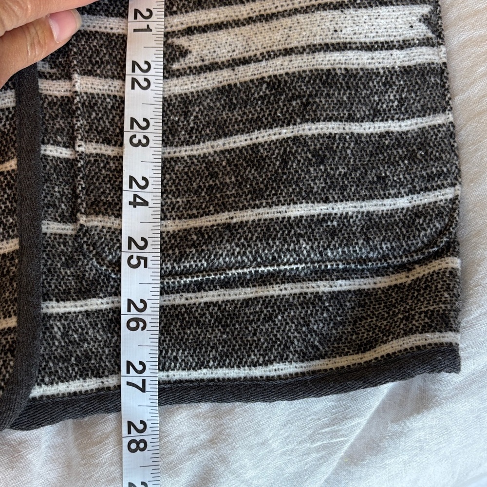 Marine Layer Black and White Mariella sweater coat Open Front Reversible - Picture 10 of 11